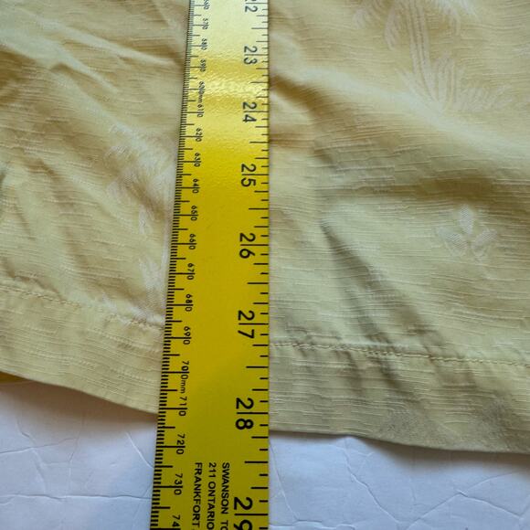 Tommy Bahama Men's Short Sleeve Button Up 100% Silk Shirt Hawaiian L Yellow‎ - Picture 8 of 8